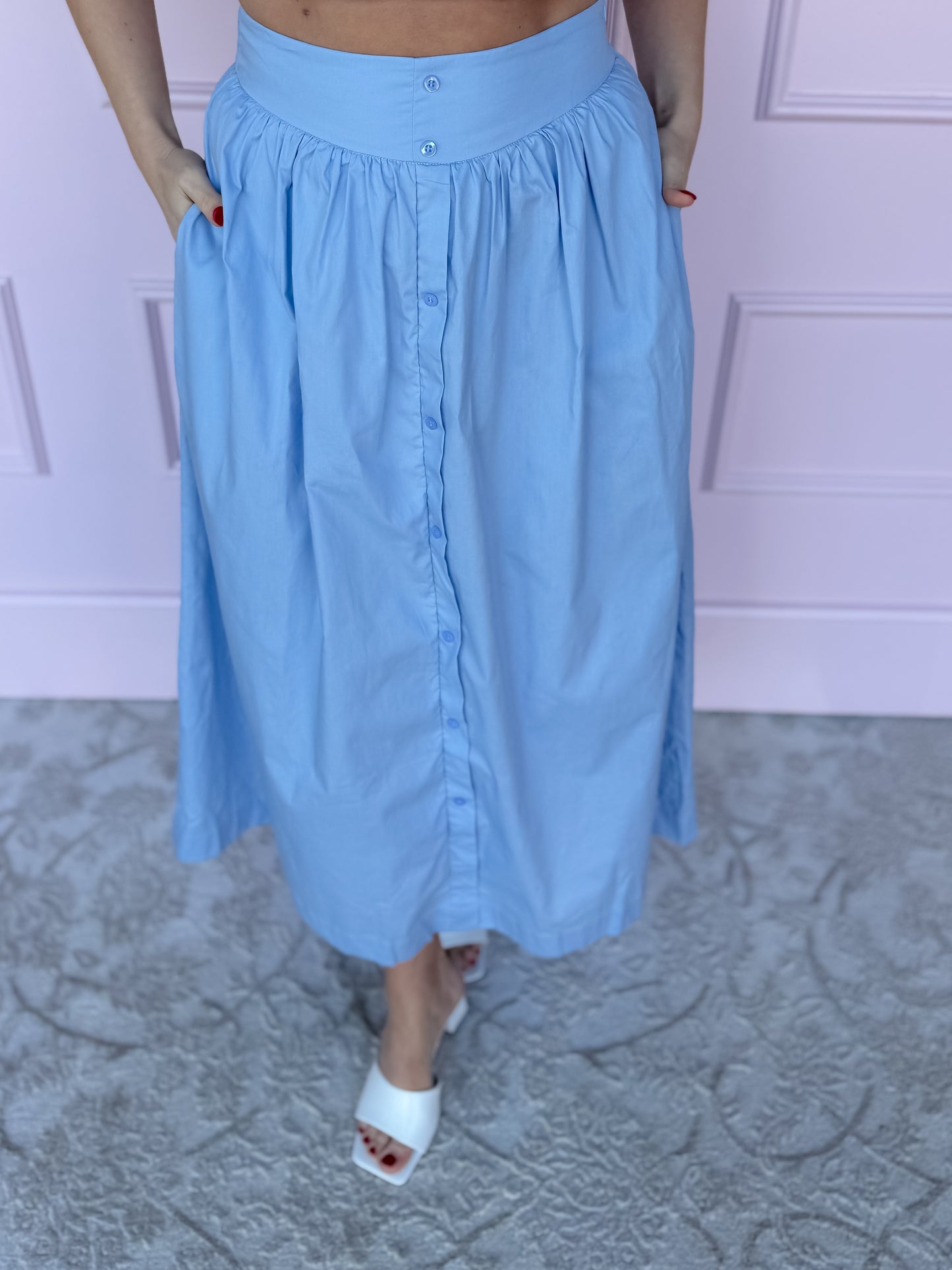 Such a Breeze Midi Skirt